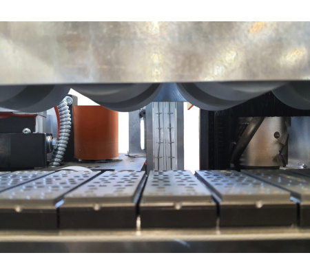 lampada_infrarossi_e350jpg_new